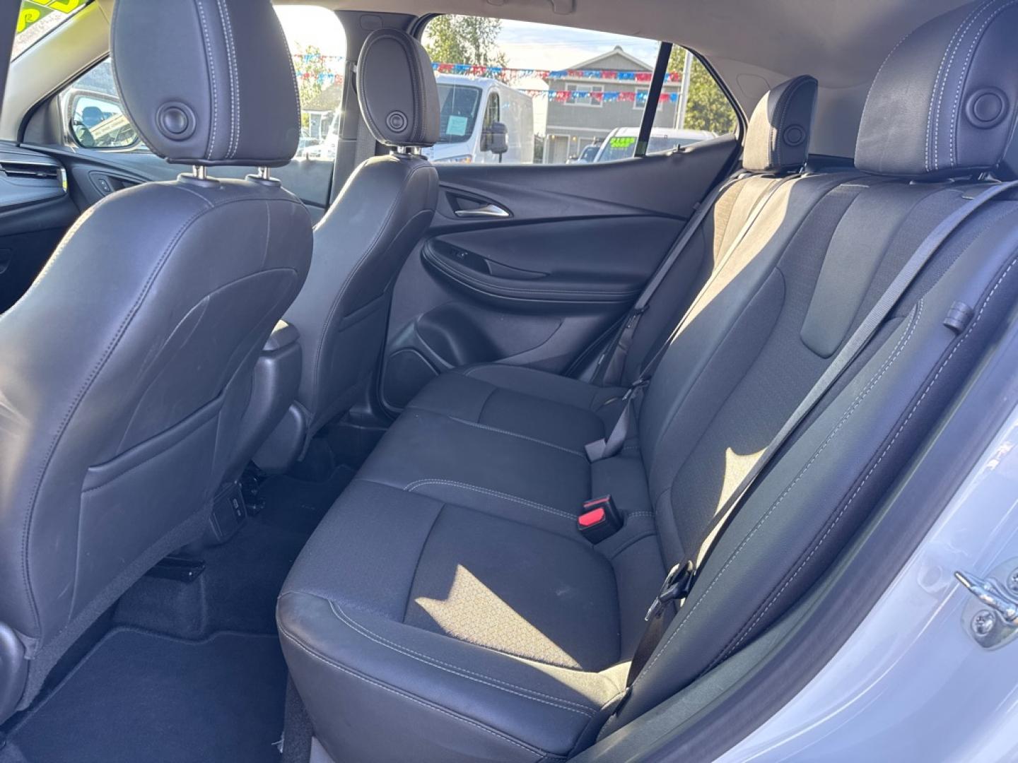 2025 WHITE BUICK ENCORE GX PREFERRED (KL4AMCSL4SB) with an 1.3L engine, Automatic transmission, located at 929 East 8th Ave, Anchorage, AK, 99501, (907) 274-2277, 61.214783, -149.866074- Photo#2