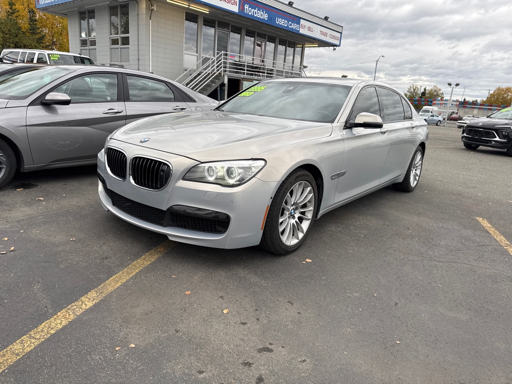 photo of 2013 BMW 750 LXI