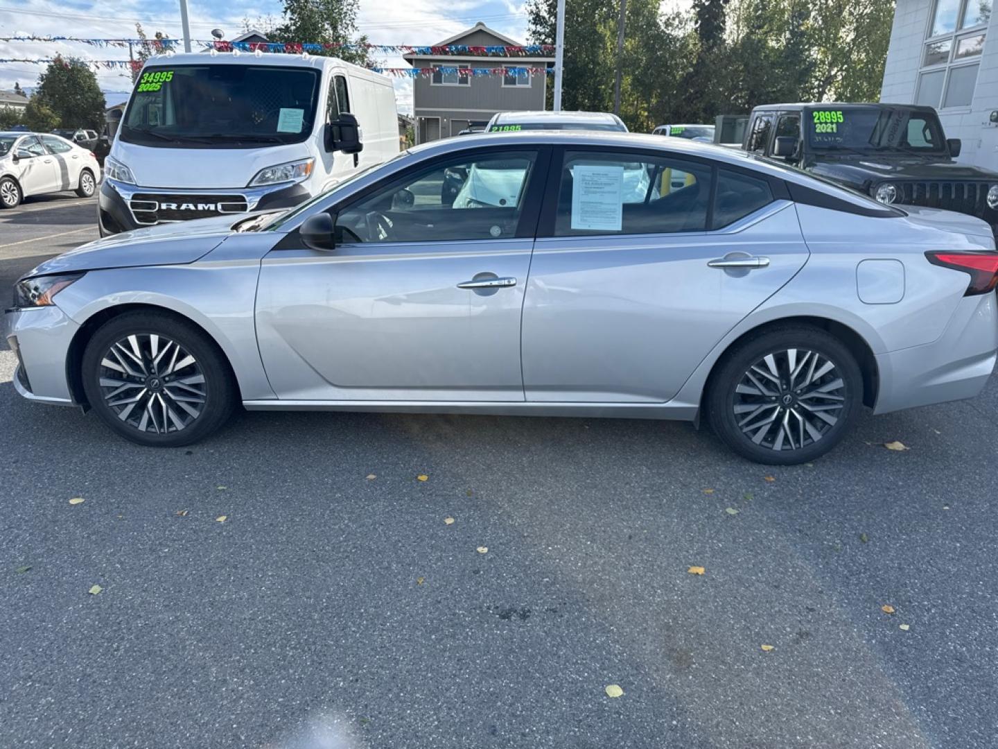 2024 SILVER NISSAN ALTIMA SV SV (1N4BL4DV3RN) with an 2.5L engine, Continuously Variable transmission, located at 929 East 8th Ave, Anchorage, AK, 99501, (907) 274-2277, 61.214783, -149.866074- Photo#1