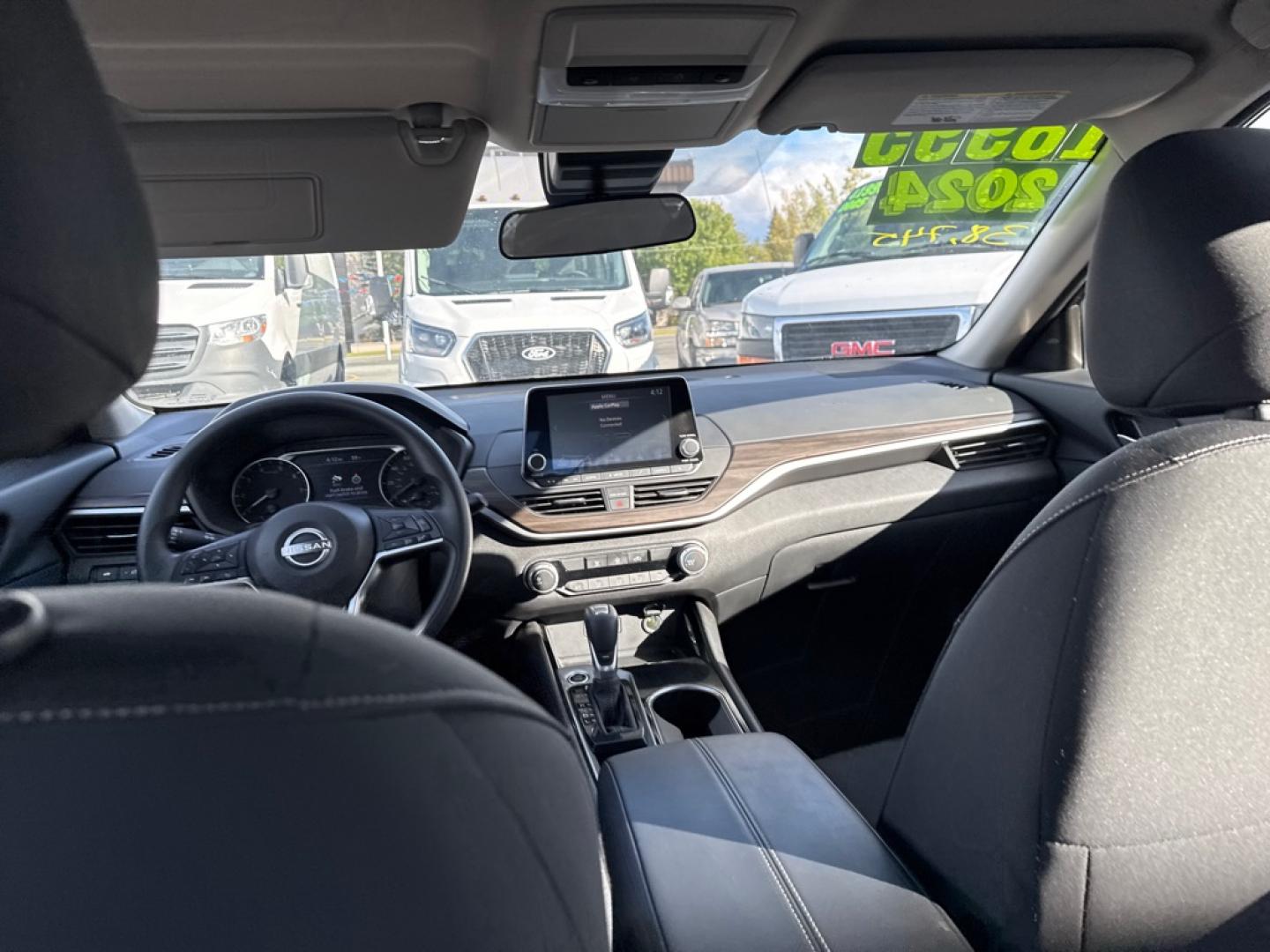 2024 BLACK NISSAN ALTIMA SV SV (1N4BL4DV6RN) with an 2.5L engine, Continuously Variable transmission, located at 929 East 8th Ave, Anchorage, AK, 99501, (907) 274-2277, 61.214783, -149.866074- Photo#3