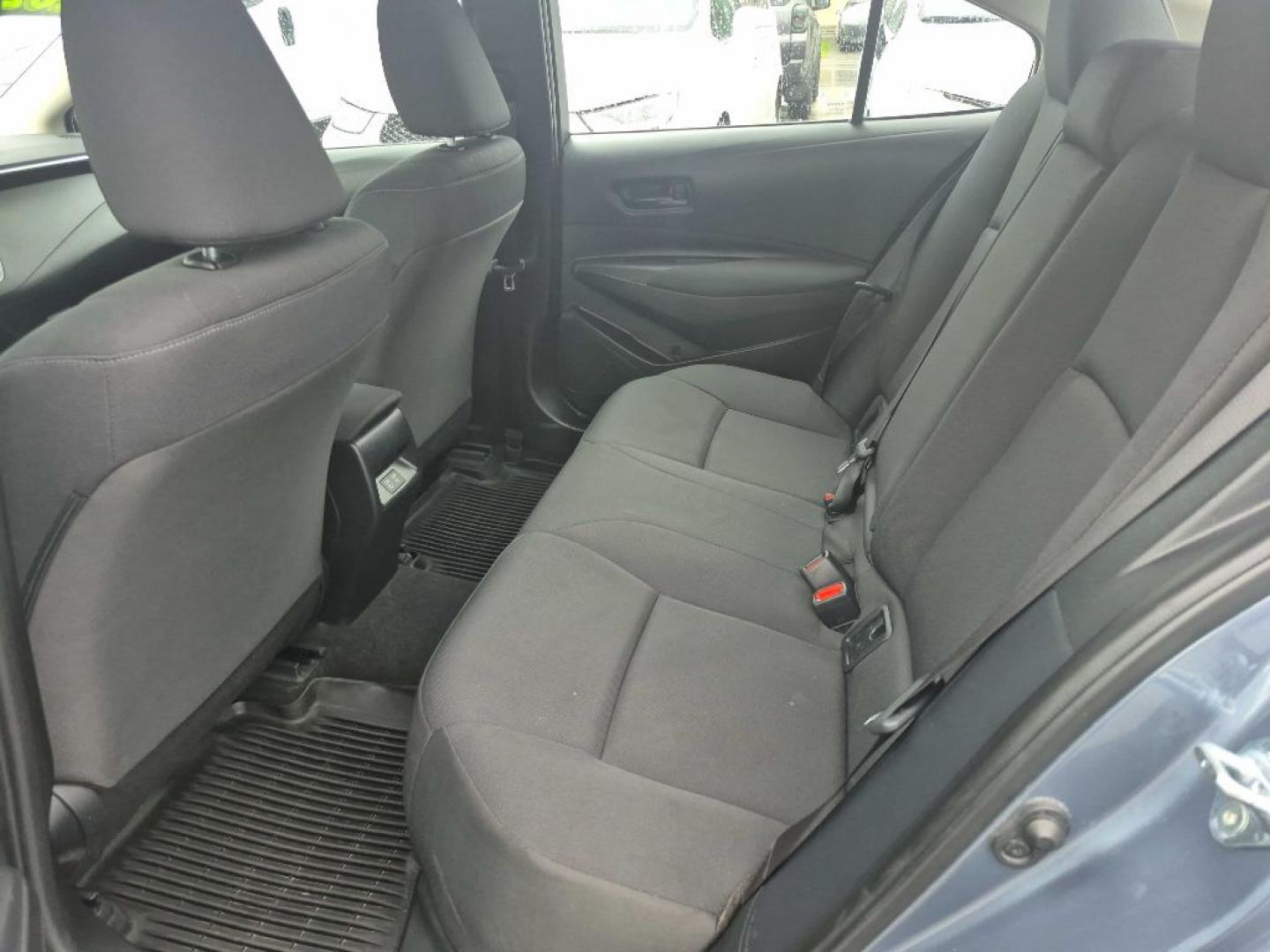 2024 GRAY TOYOTA COROLLA LE LE (5YFB4MDE7RP) with an 2.0L engine, Continuously Variable transmission, located at 929 East 8th Ave, Anchorage, AK, 99501, (907) 274-2277, 61.214783, -149.866074- Photo#3