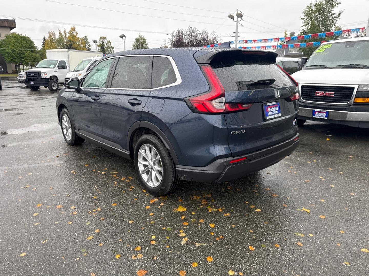 2023 BLUE HONDA CR-V EXL (7FARS4H74PE) with an 1.5L engine, Continuously Variable transmission, located at 929 East 8th Ave, Anchorage, AK, 99501, (907) 274-2277, 61.214783, -149.866074- Photo#4