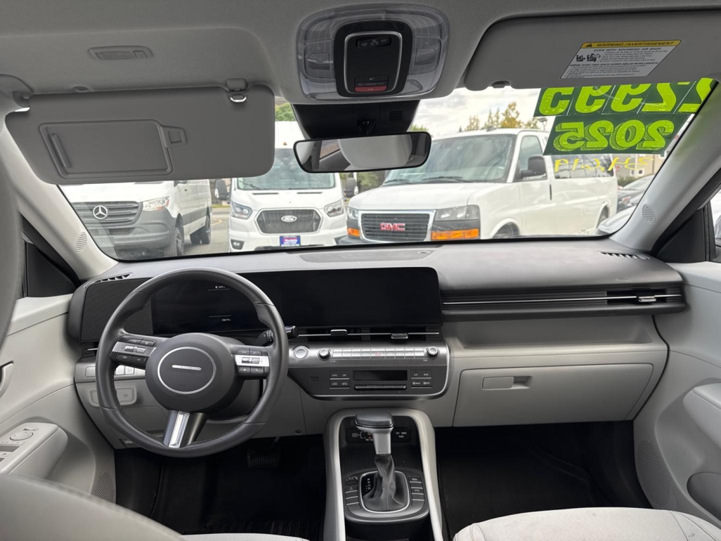2025 GRAY HYUNDAI KONA SEL SEL (KM8HBCAB2SU) with an 2.0L engine, Continuously Variable transmission, located at 929 East 8th Ave, Anchorage, AK, 99501, (907) 274-2277, 61.214783, -149.866074- Photo#3