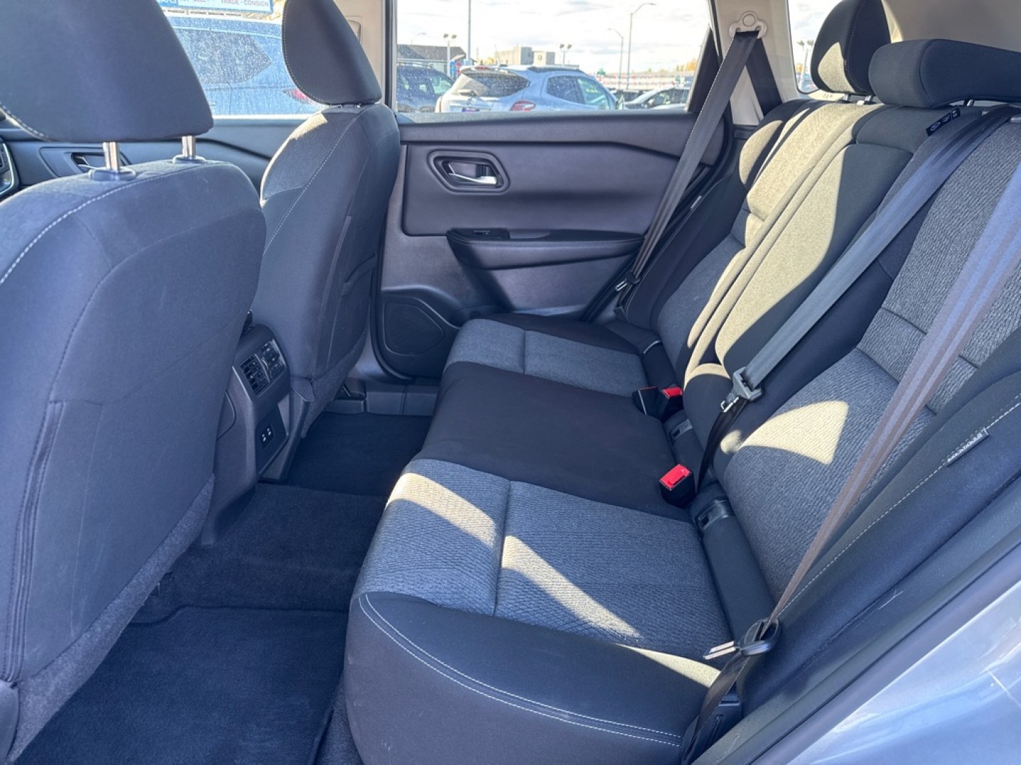 2024 SILVER NISSAN ROGUE SV SV (5N1BT3BB3RC) with an 1.5L engine, Continuously Variable transmission, located at 929 East 8th Ave, Anchorage, AK, 99501, (907) 274-2277, 61.214783, -149.866074- Photo#2