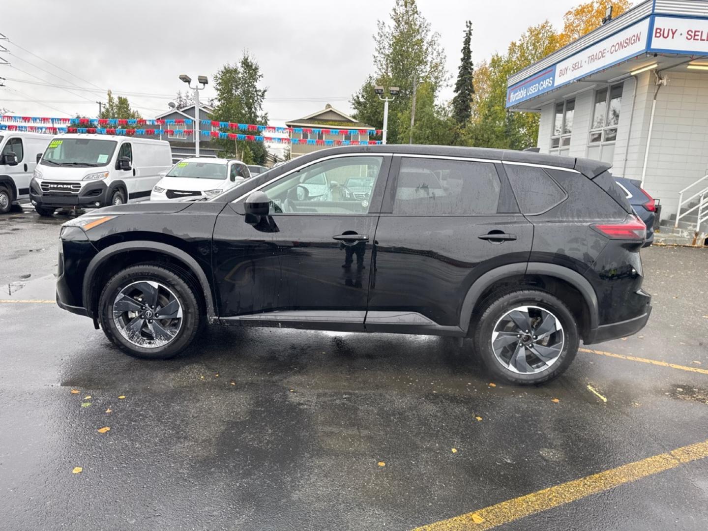 2025 BLACK NISSAN ROGUE SV SV (5N1BT3BB6SC) with an 1.5L engine, Continuously Variable transmission, located at 929 East 8th Ave, Anchorage, AK, 99501, (907) 274-2277, 61.214783, -149.866074- Photo#1