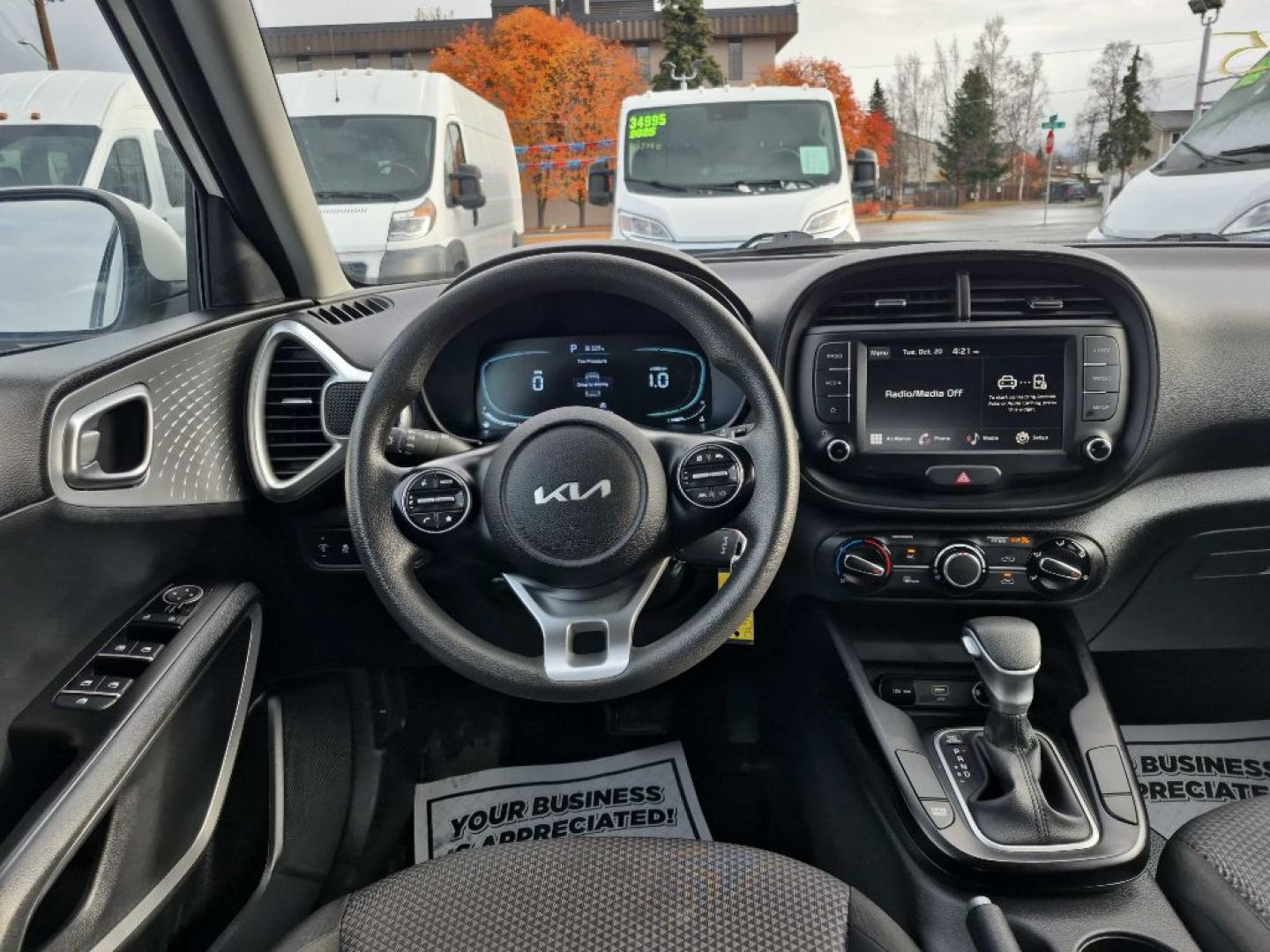 2024 WHITE KIA SOUL LX LX (KNDJ23AU6R7) with an 2.0L engine, Continuously Variable transmission, located at 929 East 8th Ave, Anchorage, AK, 99501, (907) 274-2277, 61.214783, -149.866074- Photo#3