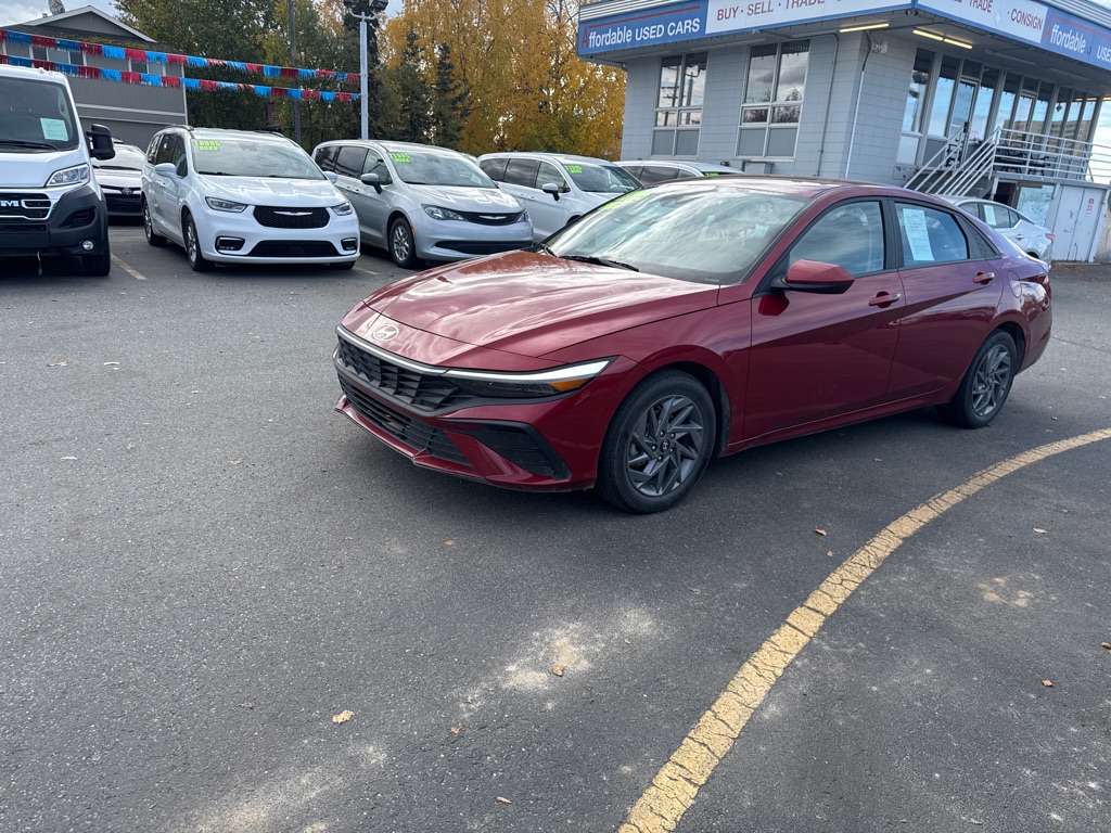 photo of 2024 HYUNDAI ELANTRA SEL SEL