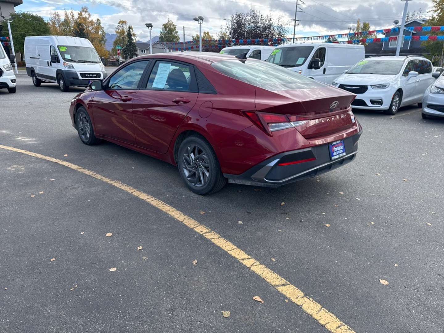 2024 RED HYUNDAI ELANTRA SEL SEL (KMHLM4DG9RU) with an 2.0L engine, Continuously Variable transmission, located at 929 East 8th Ave, Anchorage, AK, 99501, (907) 274-2277, 61.214783, -149.866074- Photo#4