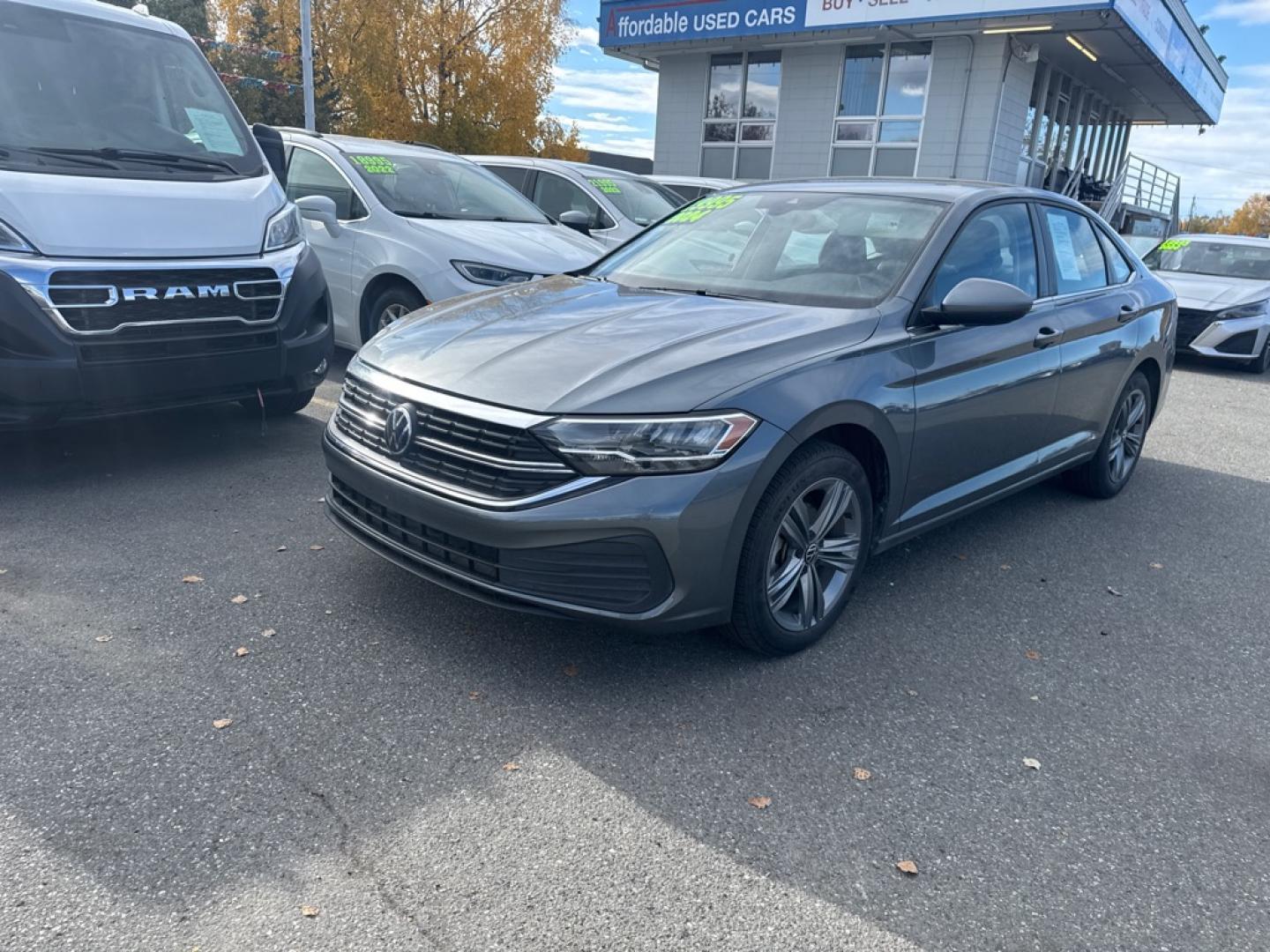 2024 GRAY VOLKSWAGEN JETTA SE SE (3VWEM7BU9RM) with an 1.5L engine, Automatic transmission, located at 929 East 8th Ave, Anchorage, AK, 99501, (907) 274-2277, 61.214783, -149.866074- Photo#0
