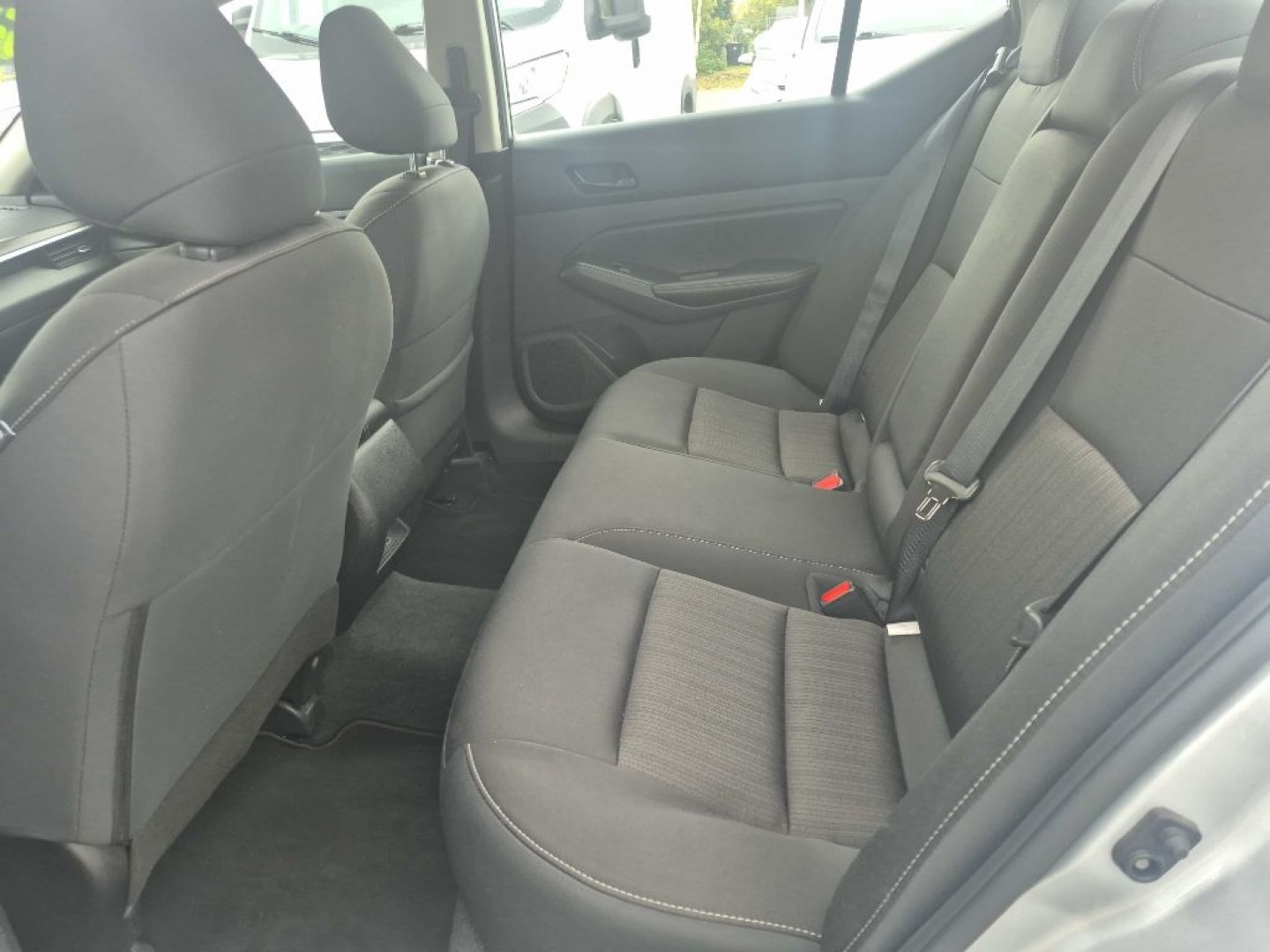 2024 SILVER NISSAN ALTIMA SV SV (1N4BL4DV2RN) with an 2.5L engine, Continuously Variable transmission, located at 929 East 8th Ave, Anchorage, AK, 99501, (907) 274-2277, 61.214783, -149.866074- Photo#3