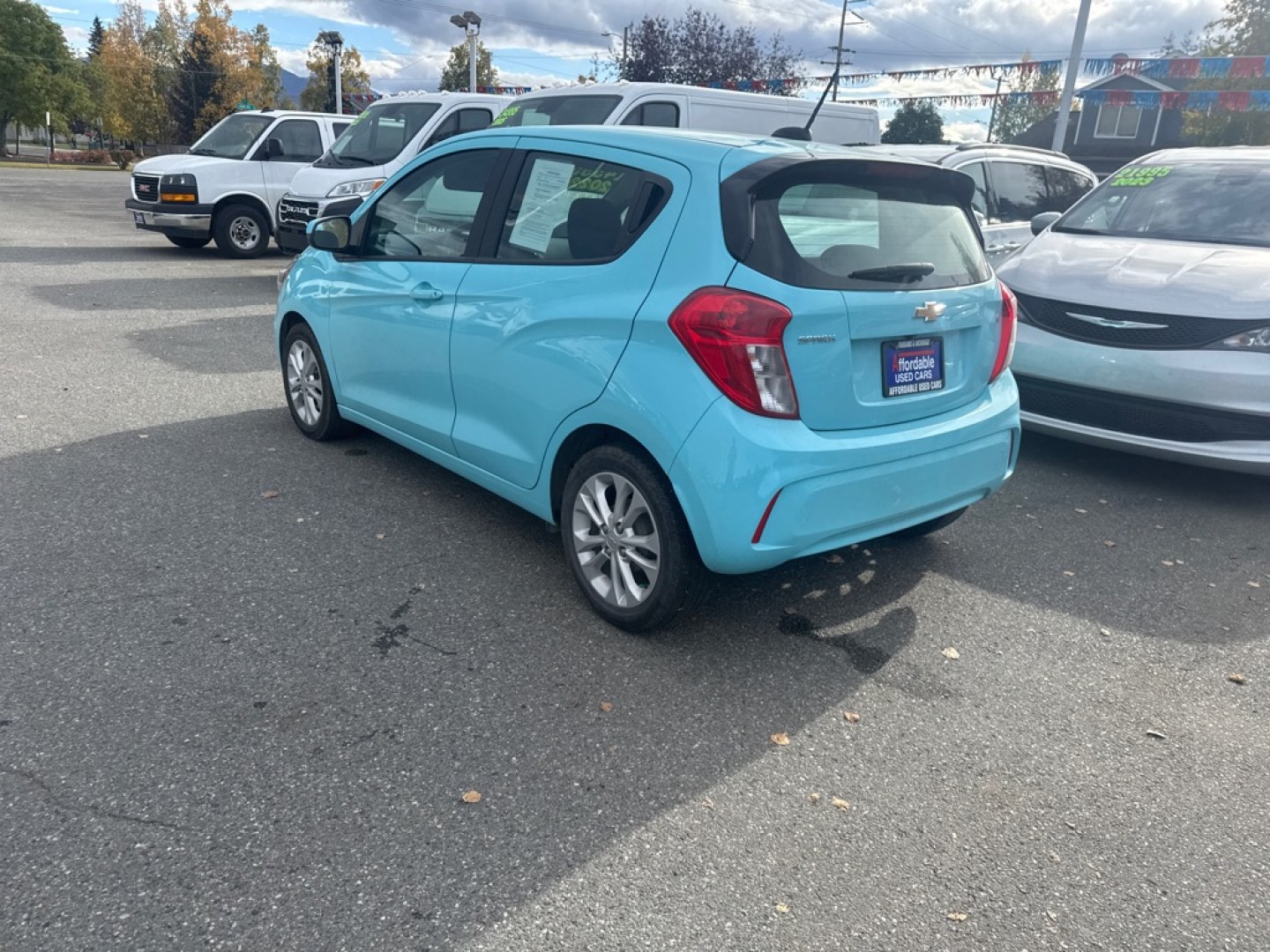 2022 BLUE CHEVROLET SPARK 1LT (KL8CD6SAXNC) with an 1.4L engine, Automatic transmission, located at 929 East 8th Ave, Anchorage, AK, 99501, (907) 274-2277, 61.214783, -149.866074- Photo#4