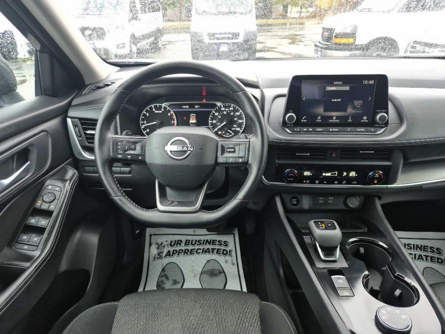 2025 GRAY NISSAN ROGUE SV SV (5N1BT3BB7SC) with an 1.5L engine, Continuously Variable transmission, located at 929 East 8th Ave, Anchorage, AK, 99501, (907) 274-2277, 61.214783, -149.866074- Photo#4