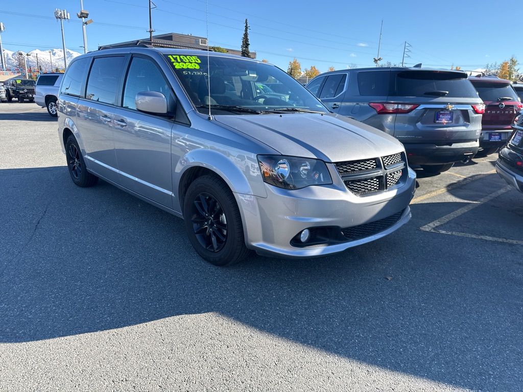 photo of 2020 DODGE GRAND CARAVAN SE