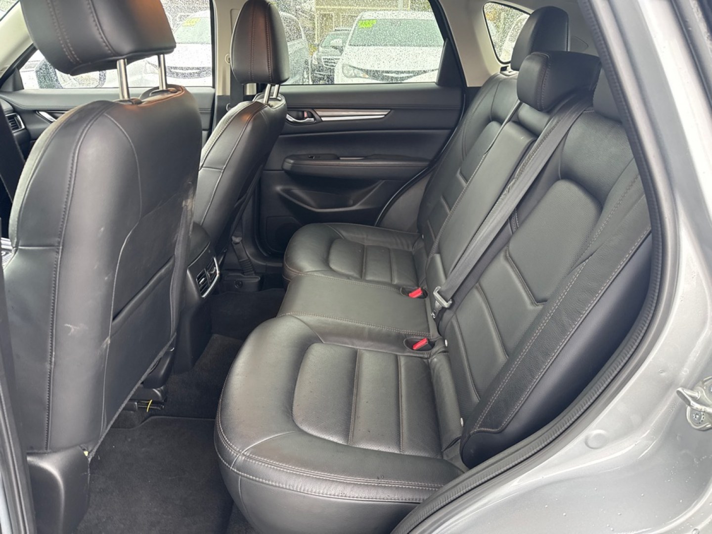 2017 SILVER MAZDA CX-5 GRAND TOURING (JM3KFBDL3H0) with an 2.5L engine, Automatic transmission, located at 929 East 8th Ave, Anchorage, AK, 99501, (907) 274-2277, 61.214783, -149.866074- Photo#2