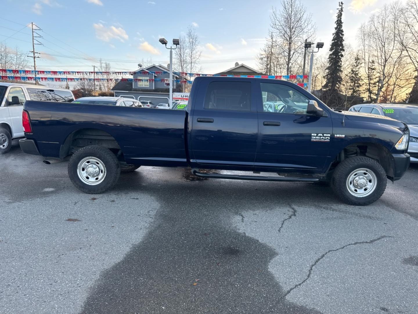 2018 BLUE RAM 3500 ST (3C63R3GT0JG) with an 5.7L engine, Automatic transmission, located at 929 East 8th Ave, Anchorage, AK, 99501, (907) 274-2277, 61.214783, -149.866074- Photo#1