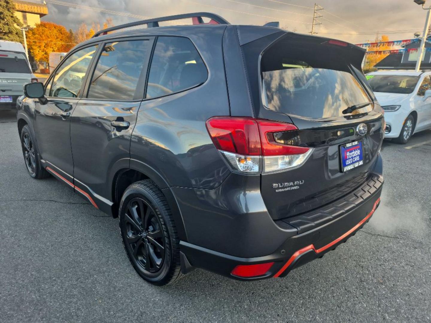 2023 SUBARU FORESTER SPORT (JF2SKAJC2PH) with an 2.5L engine, Continuously Variable transmission, located at 929 East 8th Ave, Anchorage, AK, 99501, (907) 274-2277, 61.214783, -149.866074- Photo#2
