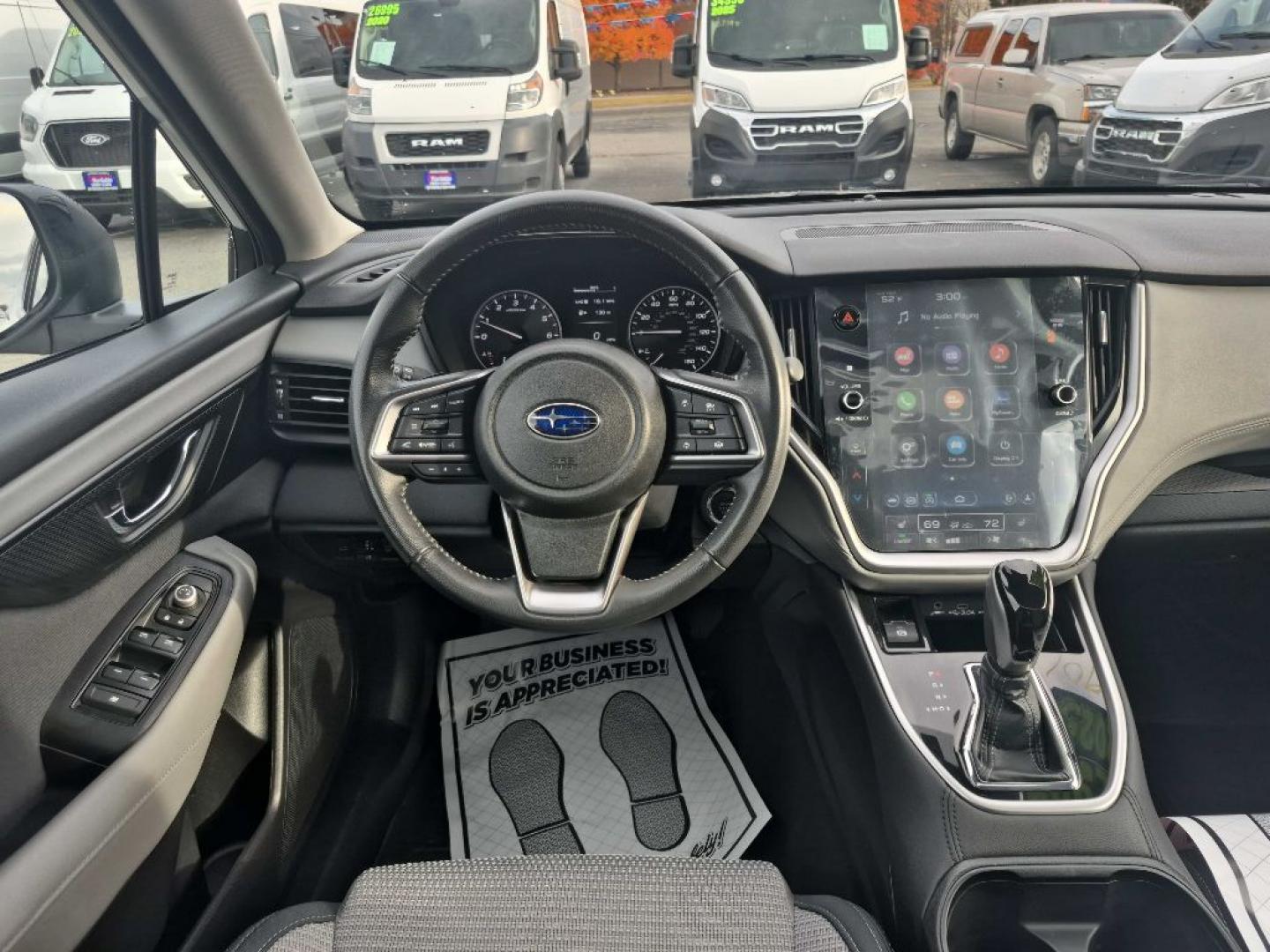 2025 WHITE SUBARU OUTBACK PREMIUM (4S4BTAFC8S3) with an 2.5L engine, Continuously Variable transmission, located at 929 East 8th Ave, Anchorage, AK, 99501, (907) 274-2277, 61.214783, -149.866074- Photo#4
