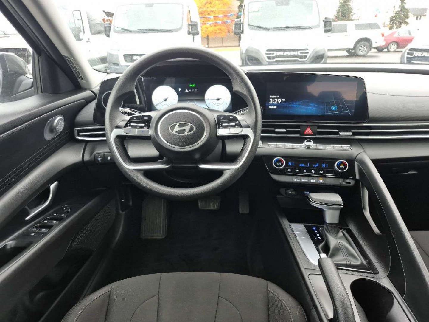 2024 GRAY HYUNDAI ELANTRA SEL SEL (KMHLM4DG0RU) with an 2.0L engine, Continuously Variable transmission, located at 929 East 8th Ave, Anchorage, AK, 99501, (907) 274-2277, 61.214783, -149.866074- Photo#4