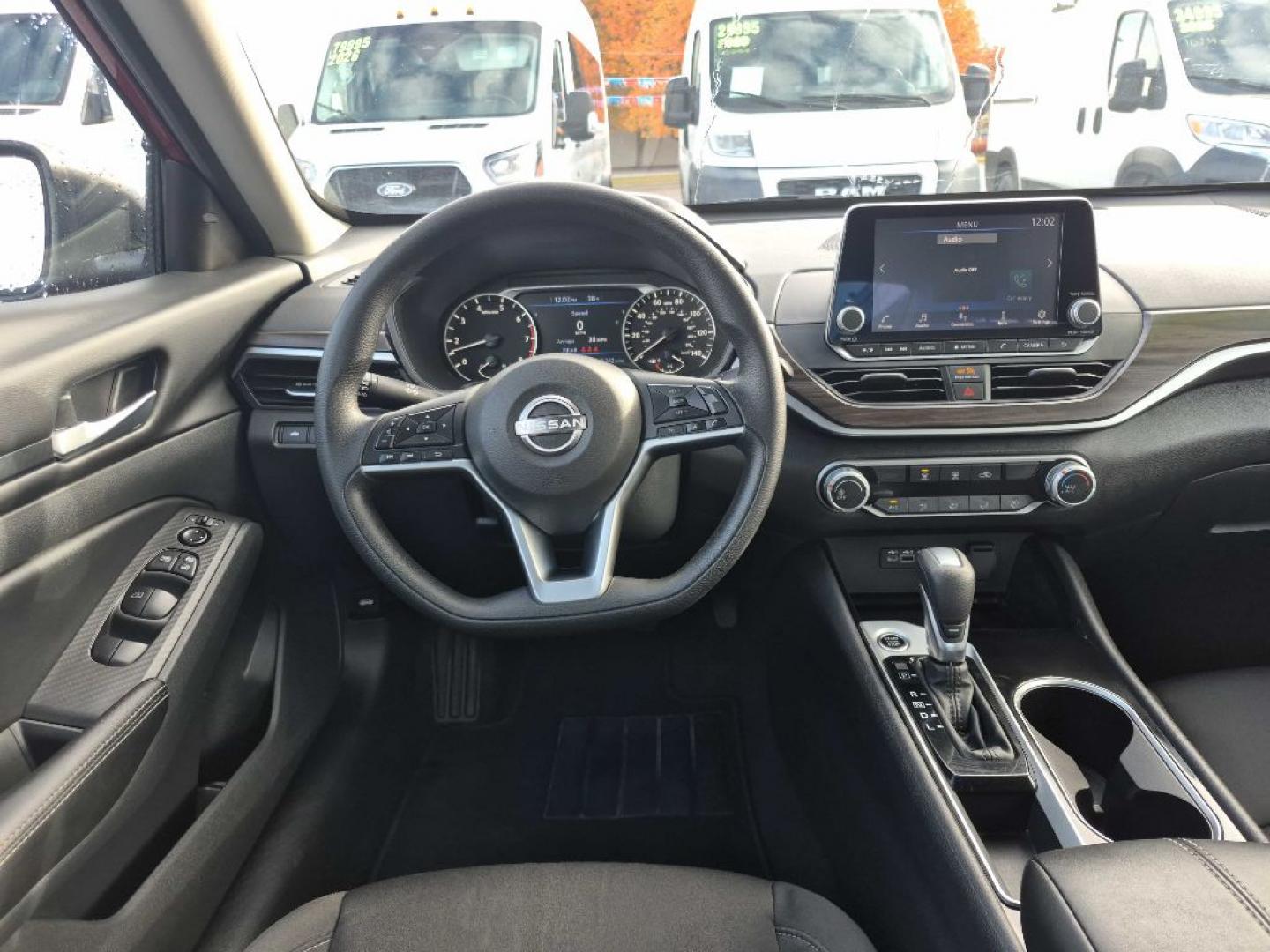 2024 RED NISSAN ALTIMA SV SV (1N4BL4DV9RN) with an 2.5L engine, Continuously Variable transmission, located at 929 East 8th Ave, Anchorage, AK, 99501, (907) 274-2277, 61.214783, -149.866074- Photo#3