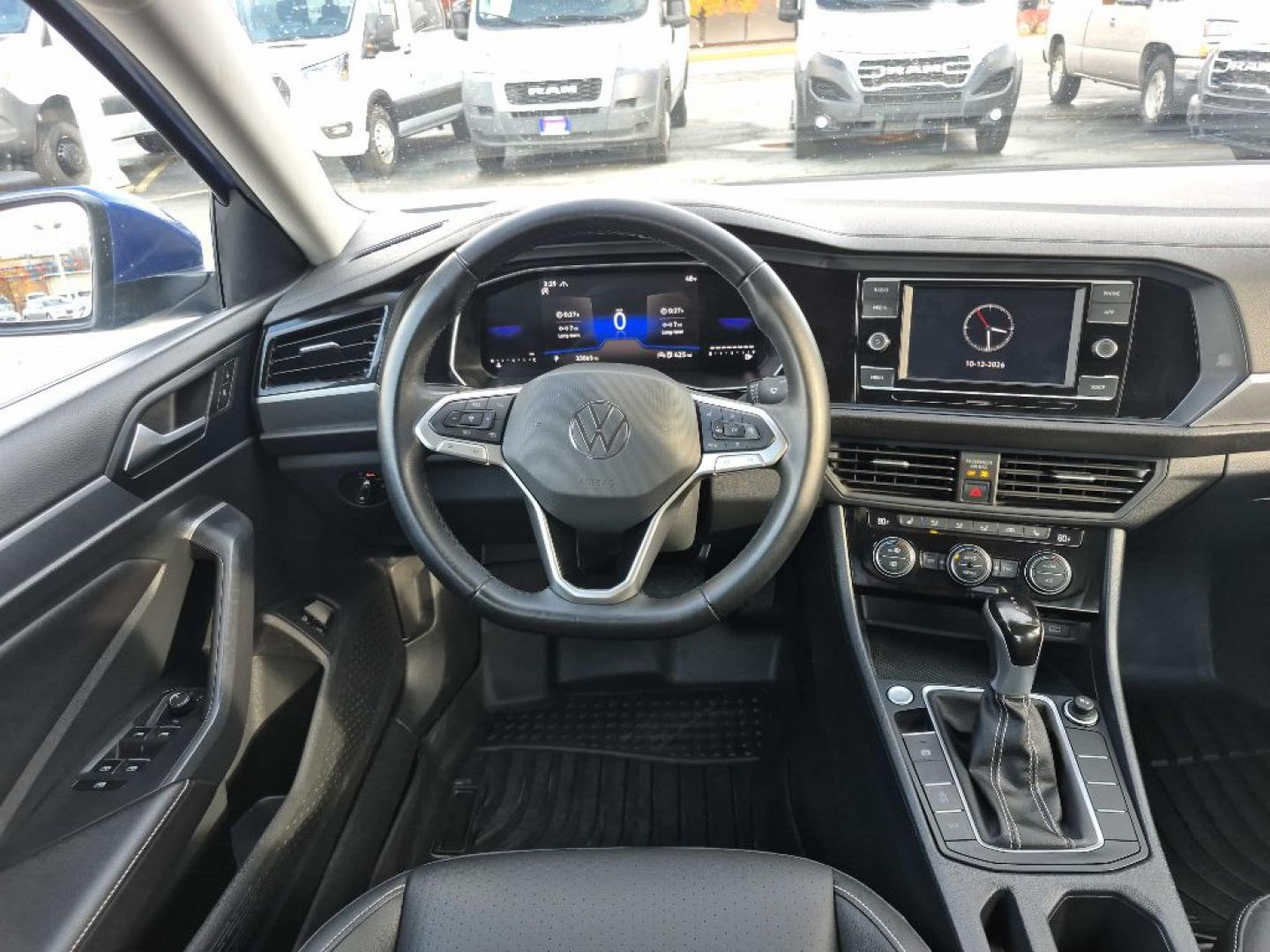 2024 BLUE VOLKSWAGEN JETTA SE SE (3VWEM7BU0RM) with an 1.5L engine, Automatic transmission, located at 929 East 8th Ave, Anchorage, AK, 99501, (907) 274-2277, 61.214783, -149.866074- Photo#3