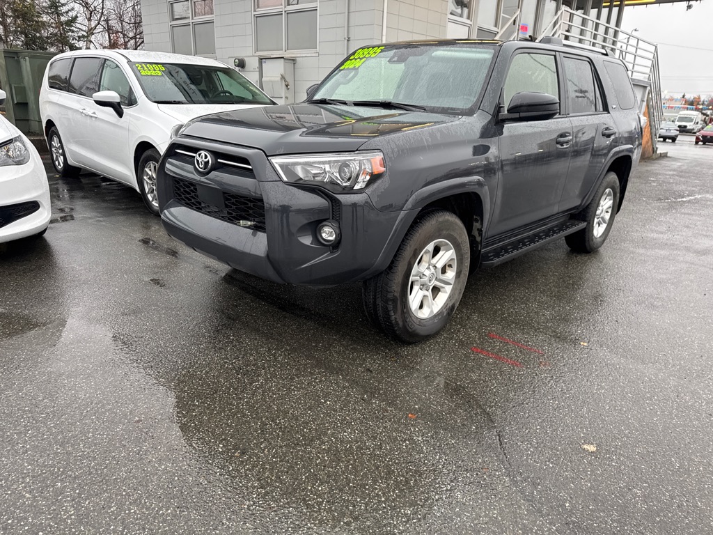 photo of 2024 TOYOTA 4RUNNER SR5/SR5 PREMIUM