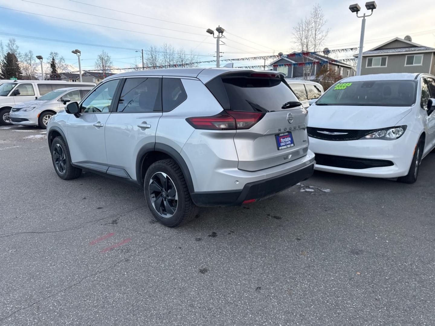 2025 SILVER NISSAN ROGUE SV SV (5N1BT3BB1SC) with an 1.5L engine, Continuously Variable transmission, located at 929 East 8th Ave, Anchorage, AK, 99501, (907) 274-2277, 61.214783, -149.866074- Photo#2