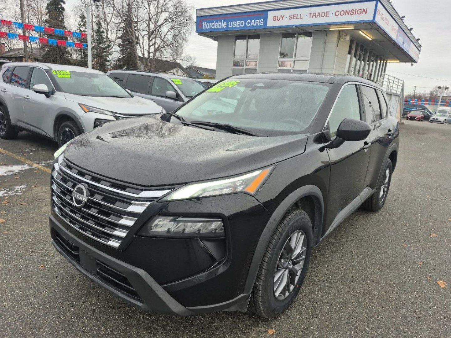 2024 BLACK NISSAN ROGUE S S (5N1BT3AB0RC) with an 1.5L engine, Continuously Variable transmission, located at 929 East 8th Ave, Anchorage, AK, 99501, (907) 274-2277, 61.214783, -149.866074- Photo#0