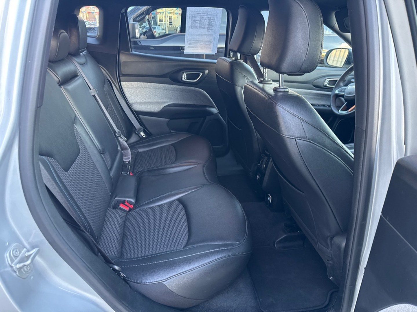 2024 SILVER JEEP COMPASS LATITUDE (3C4NJDBN1RT) with an 2.0L engine, Automatic transmission, located at 929 East 8th Ave, Anchorage, AK, 99501, (907) 274-2277, 61.214783, -149.866074- Photo#3