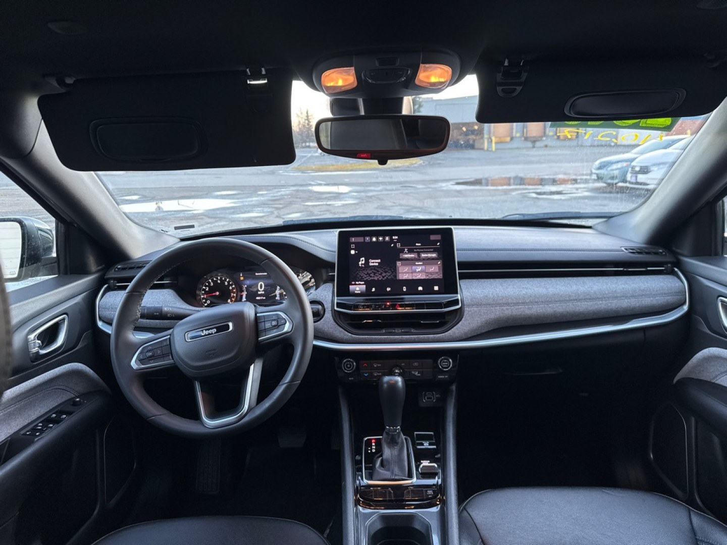 2024 SILVER JEEP COMPASS LATITUDE (3C4NJDBN1RT) with an 2.0L engine, Automatic transmission, located at 929 East 8th Ave, Anchorage, AK, 99501, (907) 274-2277, 61.214783, -149.866074- Photo#4