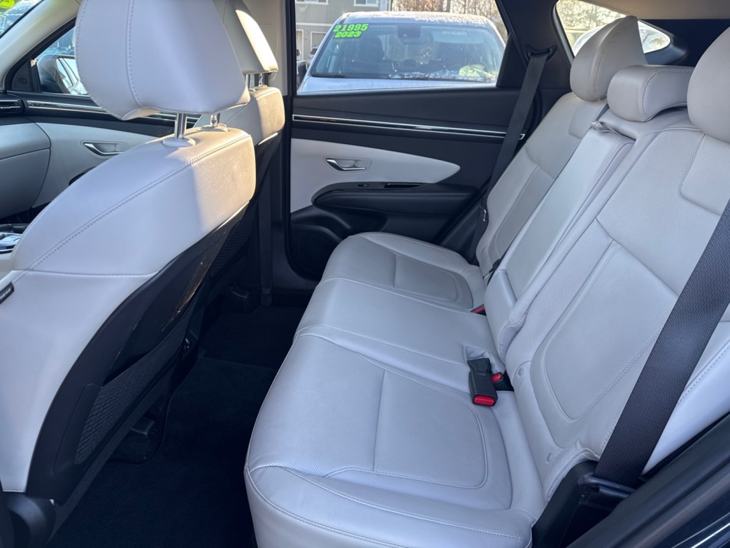 2023 BLUE HYUNDAI TUCSON SEL CONVENIENCE (KM8JFCA14PU) with an 1.6L engine, Automatic transmission, located at 929 East 8th Ave, Anchorage, AK, 99501, (907) 274-2277, 61.214783, -149.866074- Photo#3