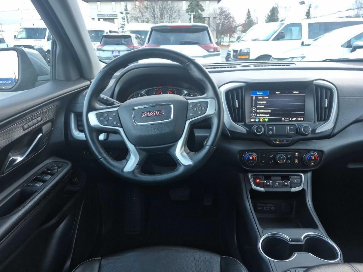 2024 SILVER GMC TERRAIN SLT (3GKALVEG2RL) with an 1.5L engine, Automatic transmission, located at 929 East 8th Ave, Anchorage, AK, 99501, (907) 274-2277, 61.214783, -149.866074- Photo#4